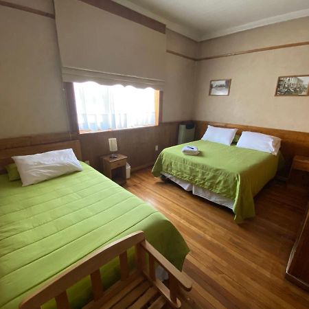 Hostal Chalet Las Violetas Пунта-Аренас Екстер'єр фото