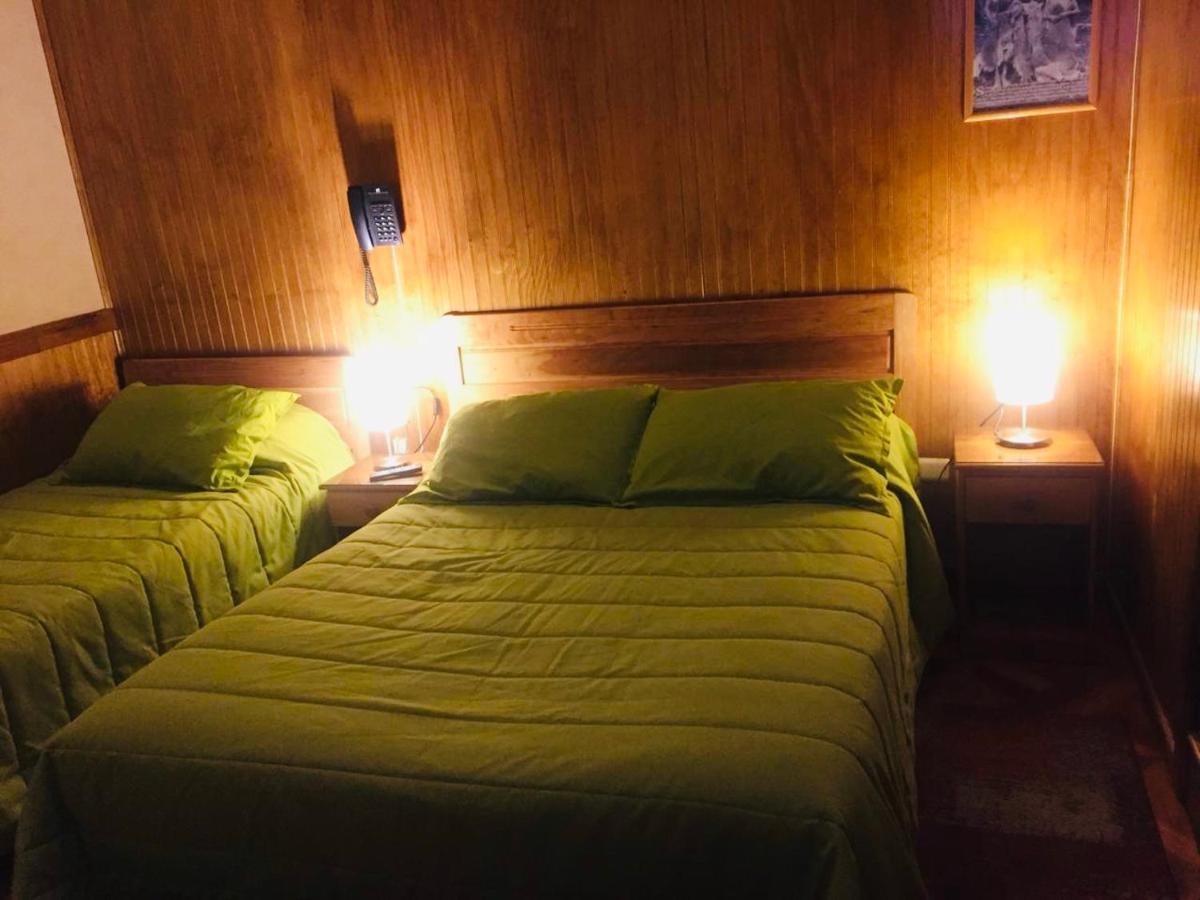 Hostal Chalet Las Violetas Пунта-Аренас Екстер'єр фото
