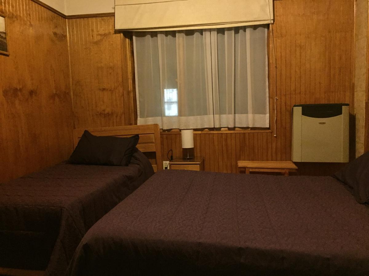 Hostal Chalet Las Violetas Пунта-Аренас Екстер'єр фото