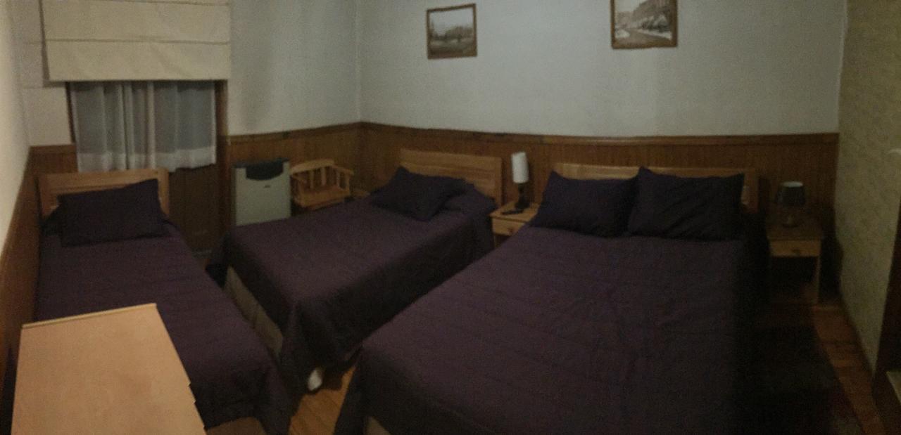 Hostal Chalet Las Violetas Пунта-Аренас Екстер'єр фото