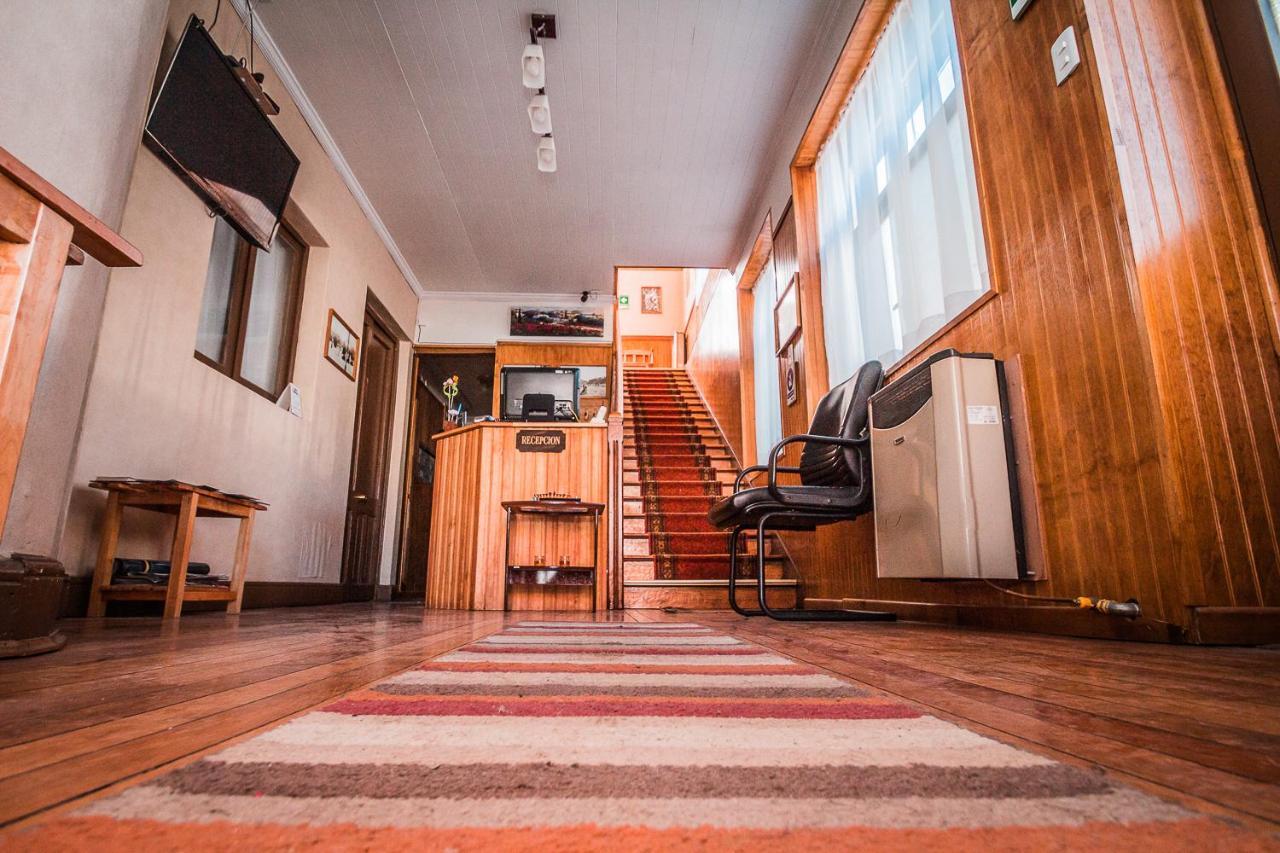 Hostal Chalet Las Violetas Пунта-Аренас Екстер'єр фото